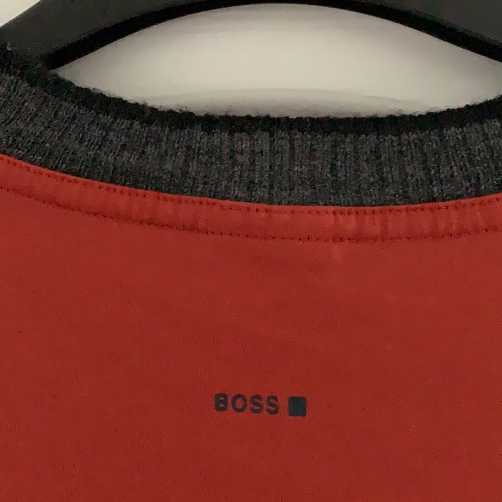 Hugo Boss top - Picture 6 of 8
